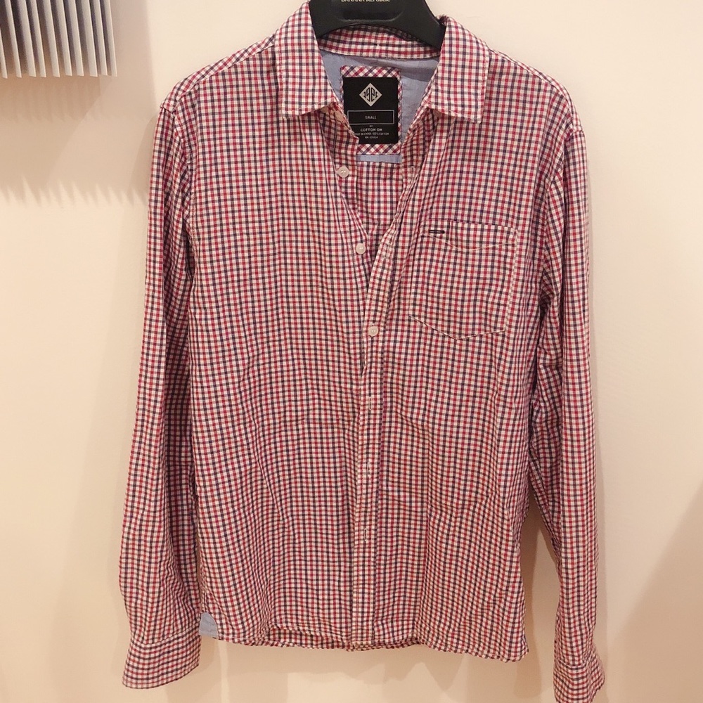 Men‘s long sleeve shirt